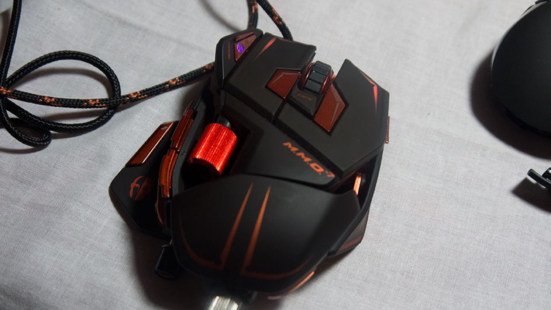 Illustration for article titled Kotaku Hardware Battles: MMO Gaming Mice